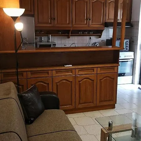 Vakantiehuis Nord Néos Pírgos